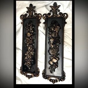 2  Vintage 1970 Syroco Fruits Flowers Gold Pair Wall Plaques Regency Made In USA